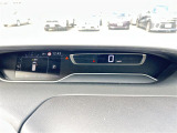 【スピードメーター】メーターがシンプルで見やすく運転しやすいですね!