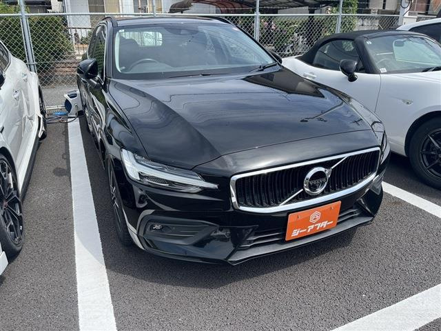 S60 B4 モメンタム 禁煙車 黒レザーシート 純正9インチナビ