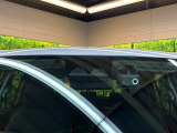 【トヨタセーフティセンス】走行中に前方の車両等を認識し、衝突しそうな時は警報とブレーキで衝突回避と被害軽減をアシスト。より安全にドライブをお楽しみいただけます。