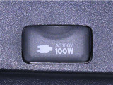 AC100V100Wのコンセントを装備しております。