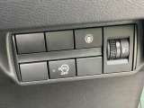 各種スイッチ類がまとまって付いています。