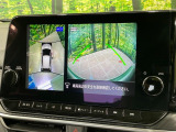 【アラウンドビューモニター】専用のカメラにより、上から見下ろしたような視点で360度クルマの周囲を確認することができます☆死角部分も確認しやすく、狭い場所での切り返しや駐車もスムーズに行えます。
