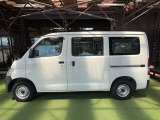 3か月又は3,000kmの自社保証が付いています。