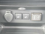 USB・HDMI差込口 シートヒーター(運転席助手席両方にあります)