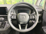 【ステアリングスイッチ】運転中、前方から目線をそらすことなく、オーディオ等の操作が可能な便利機能!安心&快適なドライブを演出してくれます♪