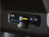 ◆ETC◆有料道路を利用する際にスムースに通過でき、わずらわしい料金支払いから開放されます!今や無いと不便に感じるほど必需品の装備ですね♪