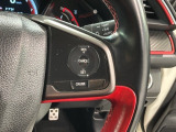 クルーズコントロールを装備しています。高速道路などで一定の速度で走ってくれるので運転が楽ですよ!速度を設定できますので、スピードの出しすぎにも注意できます。