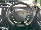 【純正革巻きステアリング】上質な革を使用することで、手にしっかり馴染みとても運転しやすいハンドルです♪