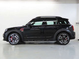 MINIオーナーのために設計されたオリジナルのMINI自動車保険がございます。車のことは全ておまかせください。