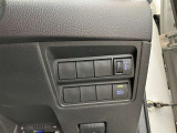 オートマチックハイビームとは、先行車や対向車のライトを認識し、ハイビームとロービームを自動で切り替える機能です。夜道の視界を確保します。詳細は販売店スタッフまでおたずねください。