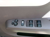 運転席ドアスイッチ