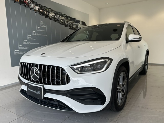 GLAクラス GLA200d 4マチック AMGラインパッケージ 4WD