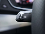 ●車線から逸脱する可能性があることを知らせるとともに、ハンドル操作をアシストすることにより車線からの逸脱回避を支援する装置です。