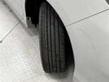 タイヤサイズは195/65R15!残り溝は6ミリ程度です!
