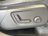 【パワーシート】スイッチ一つで簡単にシート位置の微調整が可能!電動だから力もいりません!自分に最適なシートポジションにセットして、快適なドライブをお楽しみください。