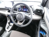 【運転席】運転席周りの画像です。プロの手で隅々までクリーニングしています。ご来店いただき実際に見てみてくださいね☆