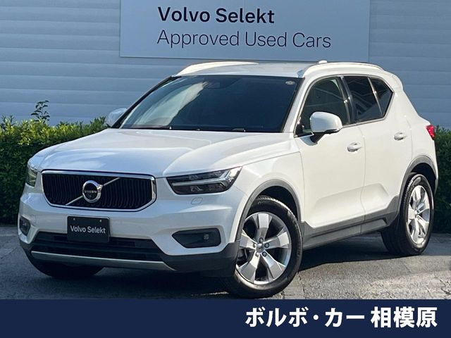 XC40 T4 モメンタム 