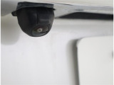 バックカメラが付いているので後方確認が非常にしやすいです。今や運転初心者も熟練者も必須装備!ついていて損はないですね♪