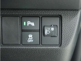 ◆障害物センサー◆車庫入れの時などに近くに障害物がある場合、障害物までの距離を音で知らせてくれます。
