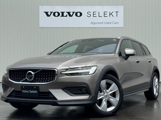 V60クロスカントリー B5 AWD 4WD