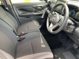 運転席まわりになります。実際に乗って頂き乗り心地をご体験してみてください。