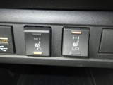 運転席&助手席シートヒーターが付いてます。寒い冬でもスイッチONで座面をあたたかくして、ドライブをさらに快適にしてくれます。