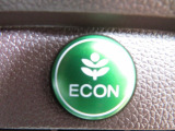 ECONボタンで低燃費モードに☆☆☆ECONスイッチを上手に使ってエコドライブ♪♪環境にもお財布にも優しい装備です☆☆☆