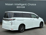 ワクワクもウキウキも、いっぱい詰め込んで、今日は何をして楽しもう?。日産エルグランド