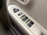 ご納車前にはプロの整備士が点検を行い、交換の必要がある部品は交換してからご納車いたします。また、その後の点検・整備・車検等も当社にお任せください。