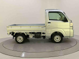 納車までには入金確認・登録手続き・点検整備等、順にご案内しているため納期がかかる場合が御座います