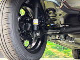 お車を安心してお乗りいただく為には、足回りの定期点検が欠かせません。サービスサポート(有償保証)では無料点検もご提供しており、安心のカーライフをお過ごしいただけるサポート体制が整っています。