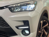 【シーケンシャルターンランプ付きLEDヘッドライト】人気の『流れるウィンカー』付きのLEDヘッドライトを装備♪高級感はもちろん、点灯時は存在感たっぷりで他車からも認識されやすく安心です。