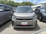 ヴォクシー 2.0 X 4WD 