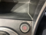 ●Start/Stop●ブレーキを踏みボタンを長押しするだけで、キーの抜き差しなく簡単にエンジンをかける事が出来ます。