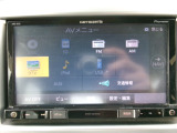 ナビが装着されております。オーディオ機能も充実しております。