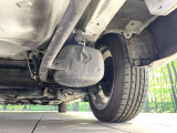 お車を安心してお乗りいただく為には、足回りの定期点検が欠かせません。サービスサポート(有償保証)では無料点検もご提供しており、安心のカーライフをお過ごしいただけるサポート体制が整っています。