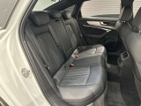 ナンバー付きの車両は公道試乗可能です(登録済未使用車など一部除く)。また、取り回しの確認など、広い場内でご試乗も可能です。お気軽に申し付けください。