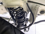 お車を安心してお乗りいただく為には、足回りの定期点検が欠かせません。サービスサポート(有償保証)では無料点検もご提供しており、安心のカーライフをお過ごしいただけるサポート体制が整っています。
