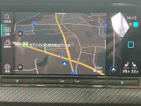 タッチスクリーンを採用。従来のナビゲーションシステムの域を超える、車両を総合的に管理するインフォテイメントシステムです。