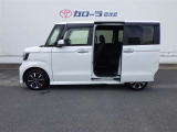 当店は全車『ロングラン保証』付!(1年間、距離無制限 HV車はHV保証付) 別途延長保証もご用意しております♪ ぜひ現車を確認にご来店ください