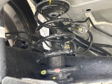 お車を安心してお乗りいただく為には、足回りの定期点検が欠かせません。サービスサポート(有償保証)では無料点検もご提供しており、安心のカーライフをお過ごしいただけるサポート体制が整っています。