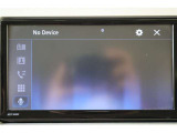 Bluetooth機能搭載。車とスマホやiPhoneをペアリングしておけばハンズフリー電話はもちろん、スマホやiPhone内の音楽を車のスピーカーで流すこともできますよ。