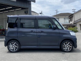 当店のお車をご覧いただきましてありがとうございます。お車についてのご質問やお見積りのご依頼、ご購入にあたってのご相談などは無料電話(0078-6002-312860)にお気軽にお問い合わせ下さい!