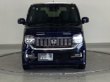 LEDヘッドライトを装備しています。LEDヘッドライトはとても明るく、雨の日や夜間走行も安全・安心です。