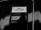 ●Start/Stop●ブレーキを踏みボタンを長押しするだけで、キーの抜き差しなく簡単にエンジンをかける事が出来ます。