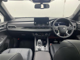 アウトランダー PHEV 2.4 ブラック エディション 4WD 本革シート