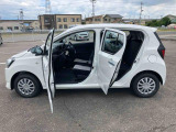 安全安心な走行のために、納車前には小さなクルマを知り尽くしたエキスパートが基本性能に関わる機能や状態を徹底的に点検しています。