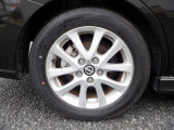 16インチアルミホイール!!格好良くてホイールがあなたの愛車をいっそう輝かせます☆