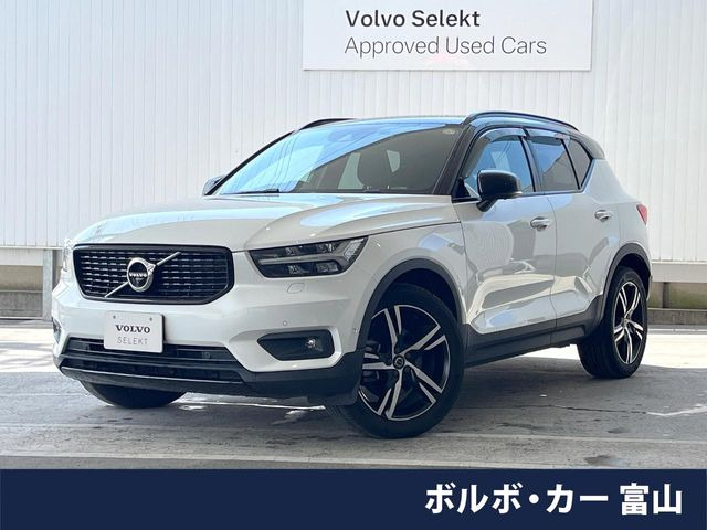 XC40 B4 AWD Rデザイン 4WD 