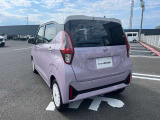 プライバシーガラスで室内の急な温度変化を抑え、紫外線による日焼けを緩和します。